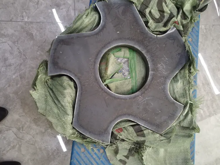 Laser-cut ASTM A36 steel plate parts for agricultural machinery, for a customer in Colombia
